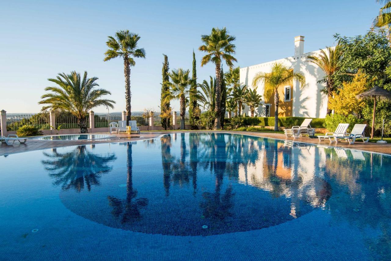 Villa Portimao Elegant House With Pool By Homing Exterior foto